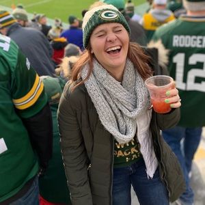 Meet your Posher, Kylie